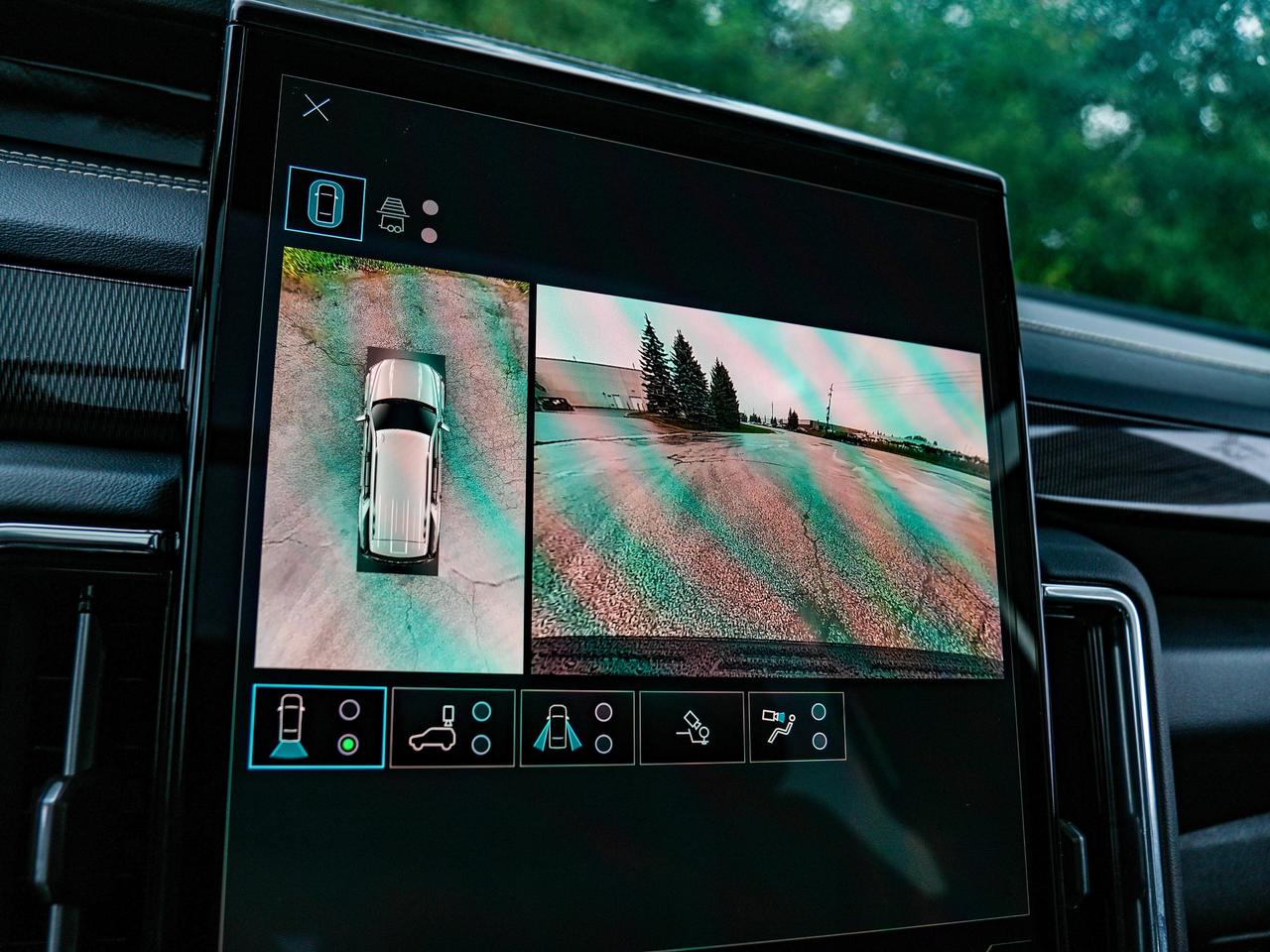 2026 GMC Yukon Elevation Photo