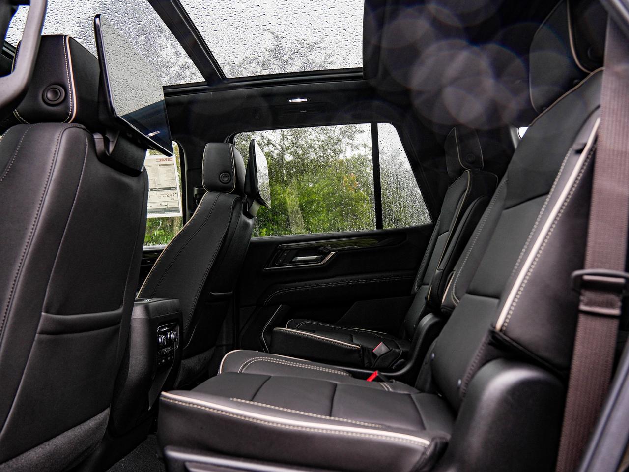 2026 GMC Yukon Elevation Photo