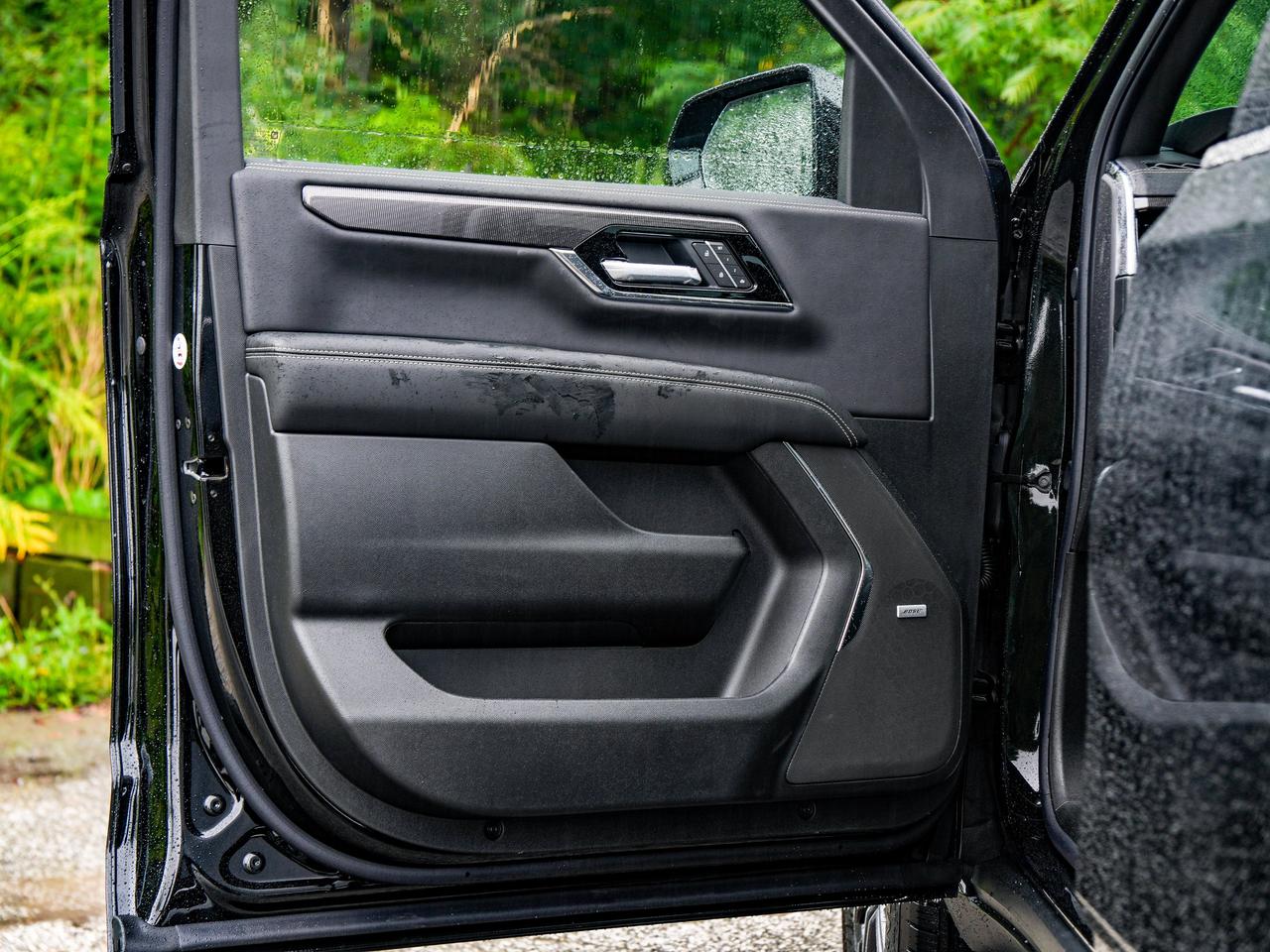 2026 GMC Yukon Elevation Photo