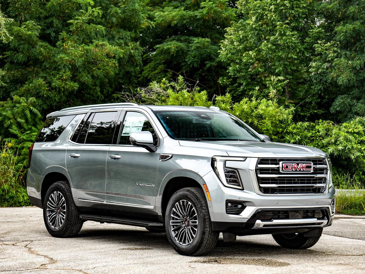 2026 GMC Yukon Elevation Photo5