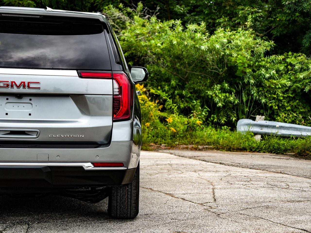 2026 GMC Yukon Elevation Photo