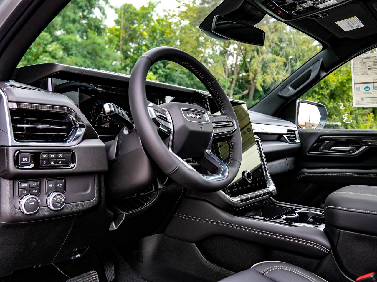2026 GMC Yukon Elevation Photo