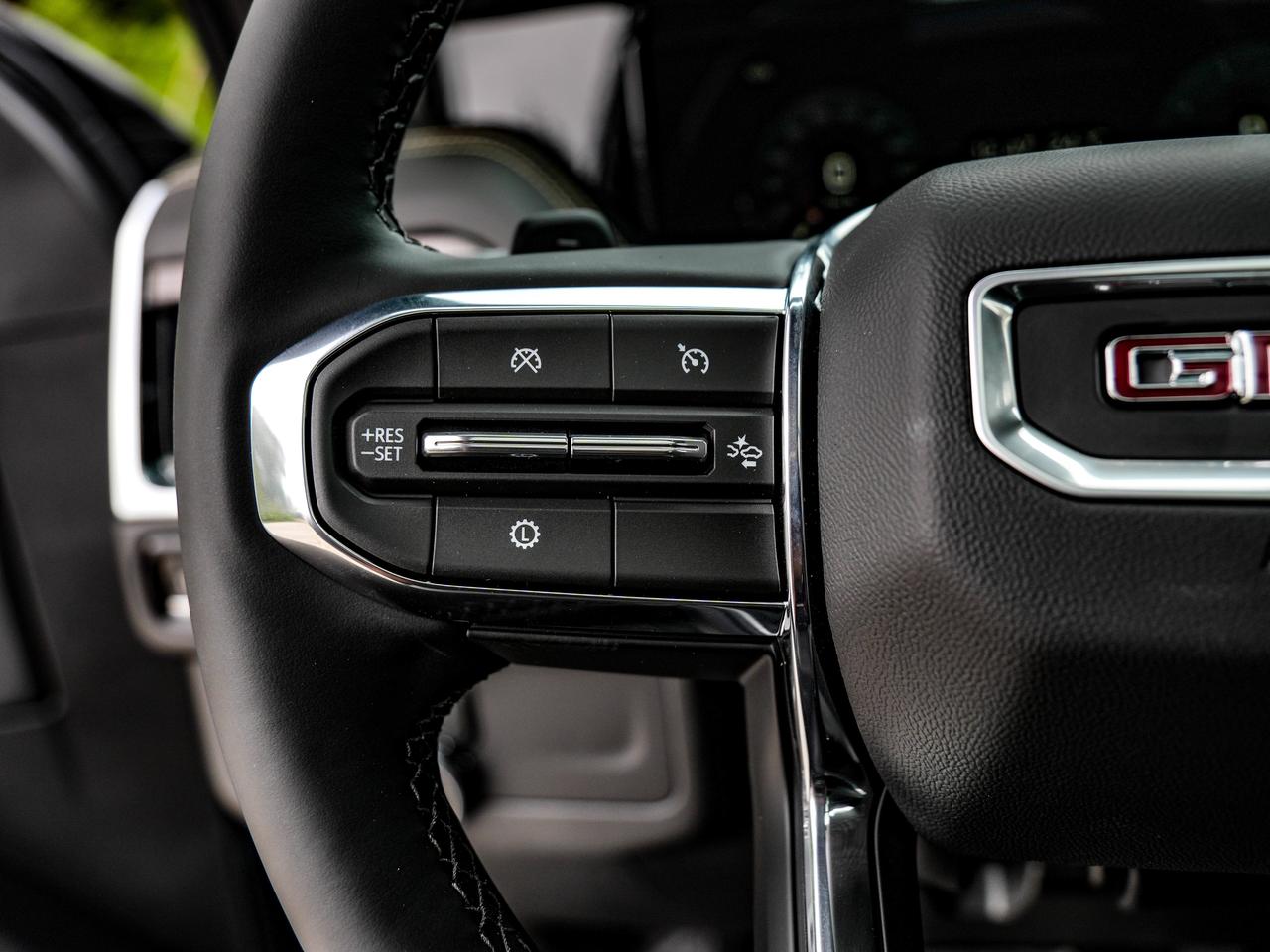 2026 GMC Yukon Elevation Photo