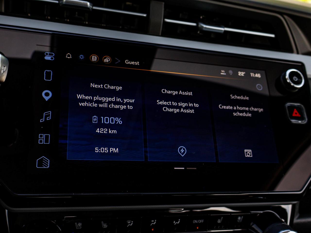 2027 Chevrolet Bolt RS Photo