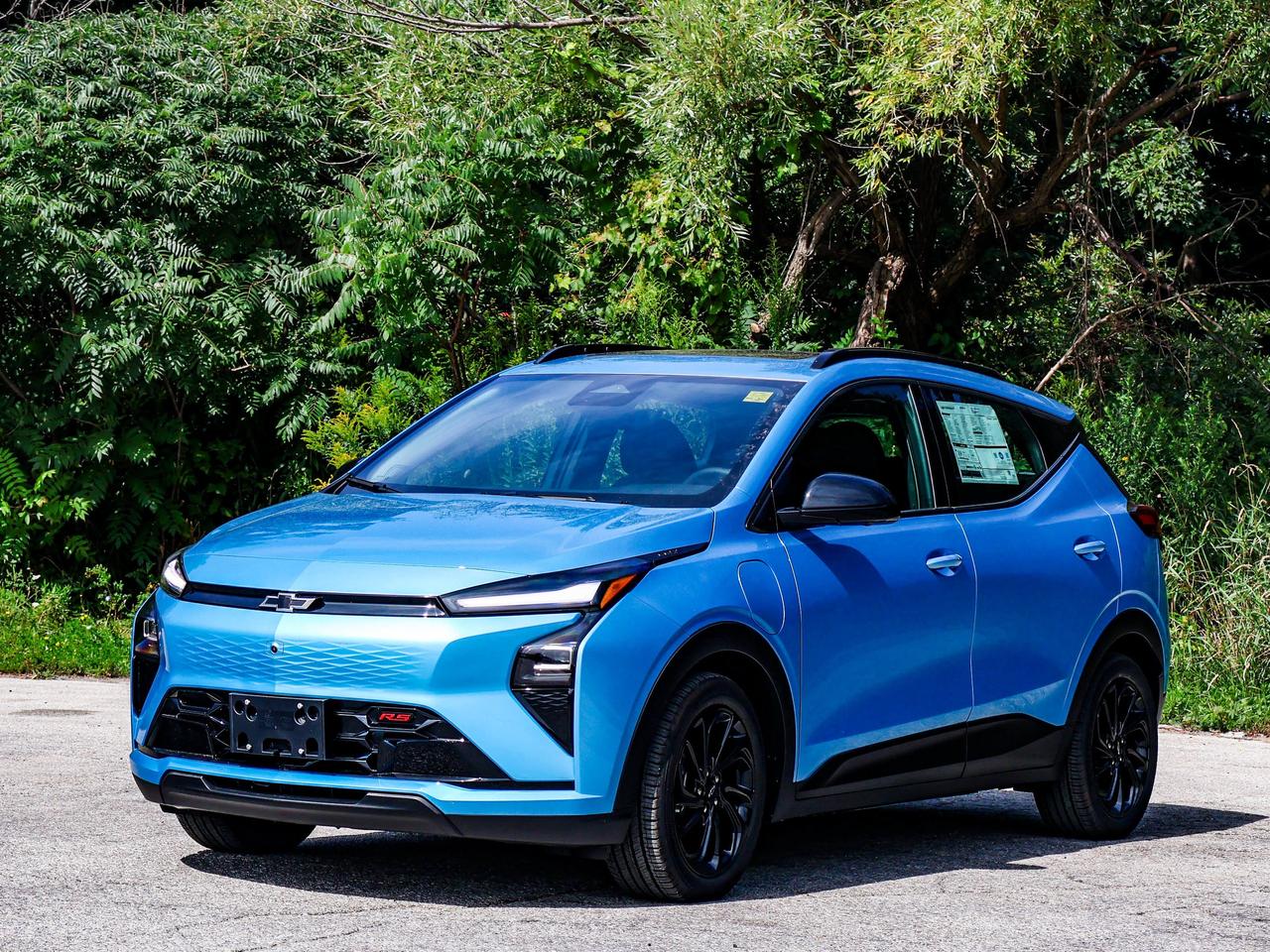 2027 Chevrolet Bolt RS Photo