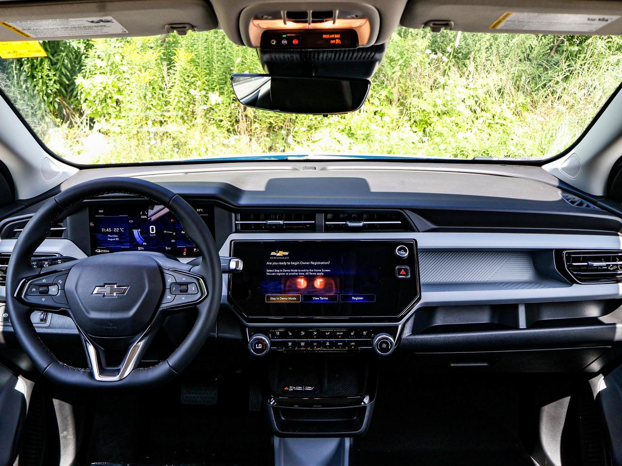 2027 Chevrolet Bolt RS Photo