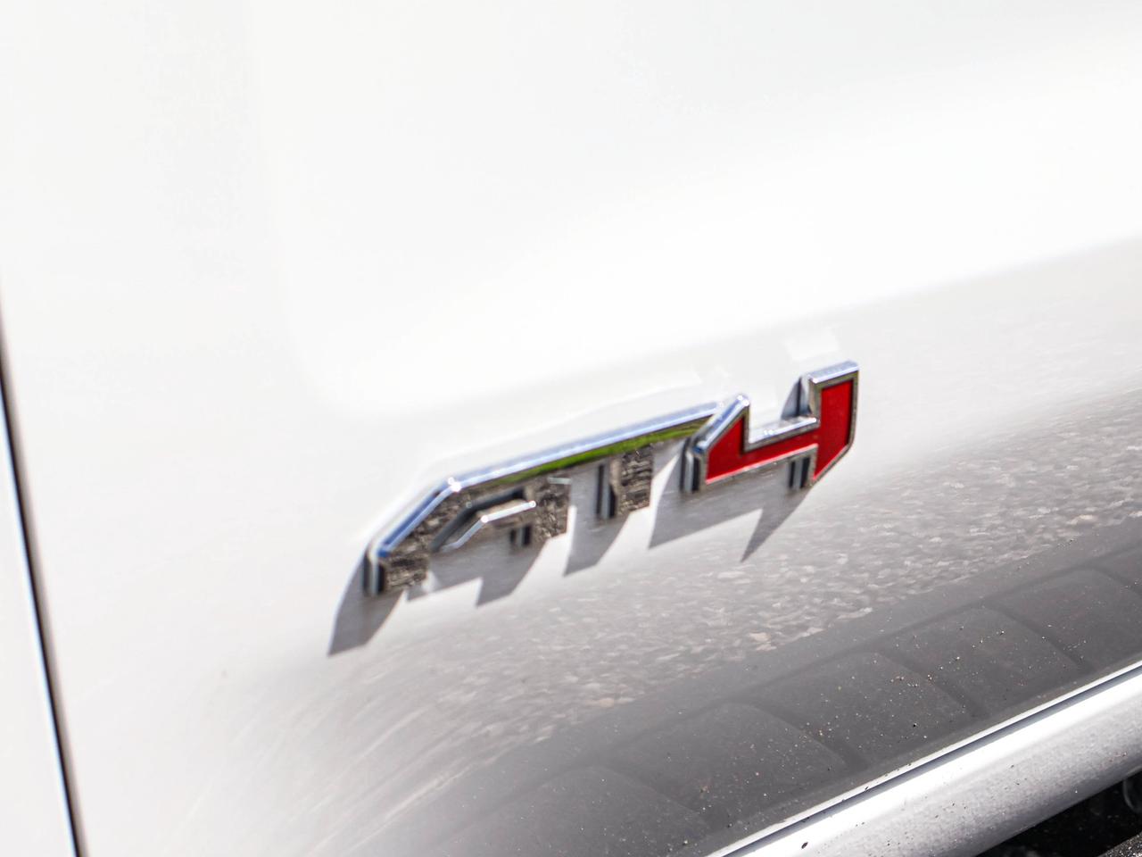 2026 GMC Sierra 1500 AT4 Photo