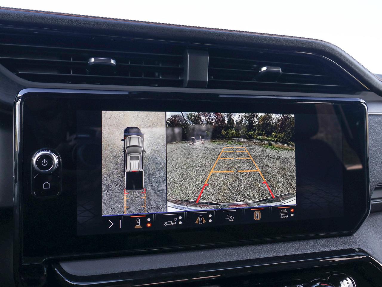 2026 GMC Sierra 1500 AT4 Photo