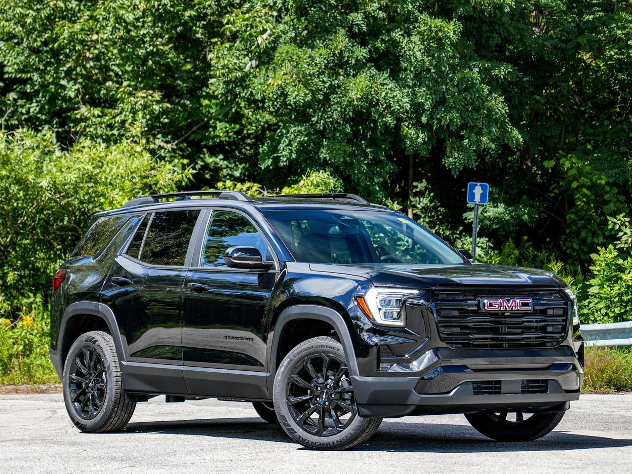2027 GMC Terrain AWD Elevation Photo5