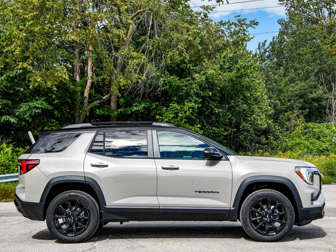 2027 GMC Terrain AWD Elevation Photo