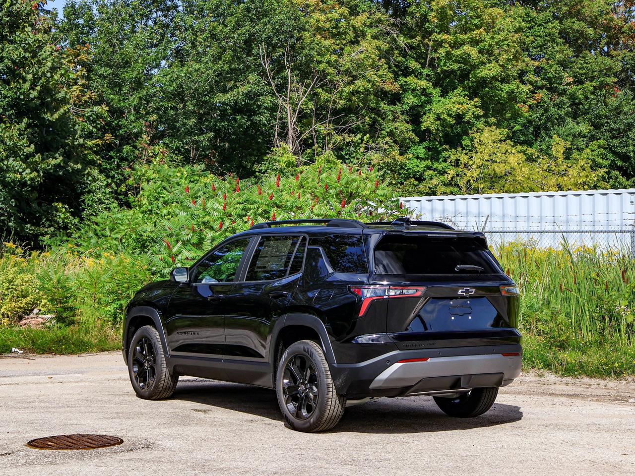 2027 Chevrolet Equinox AWD LT Photo