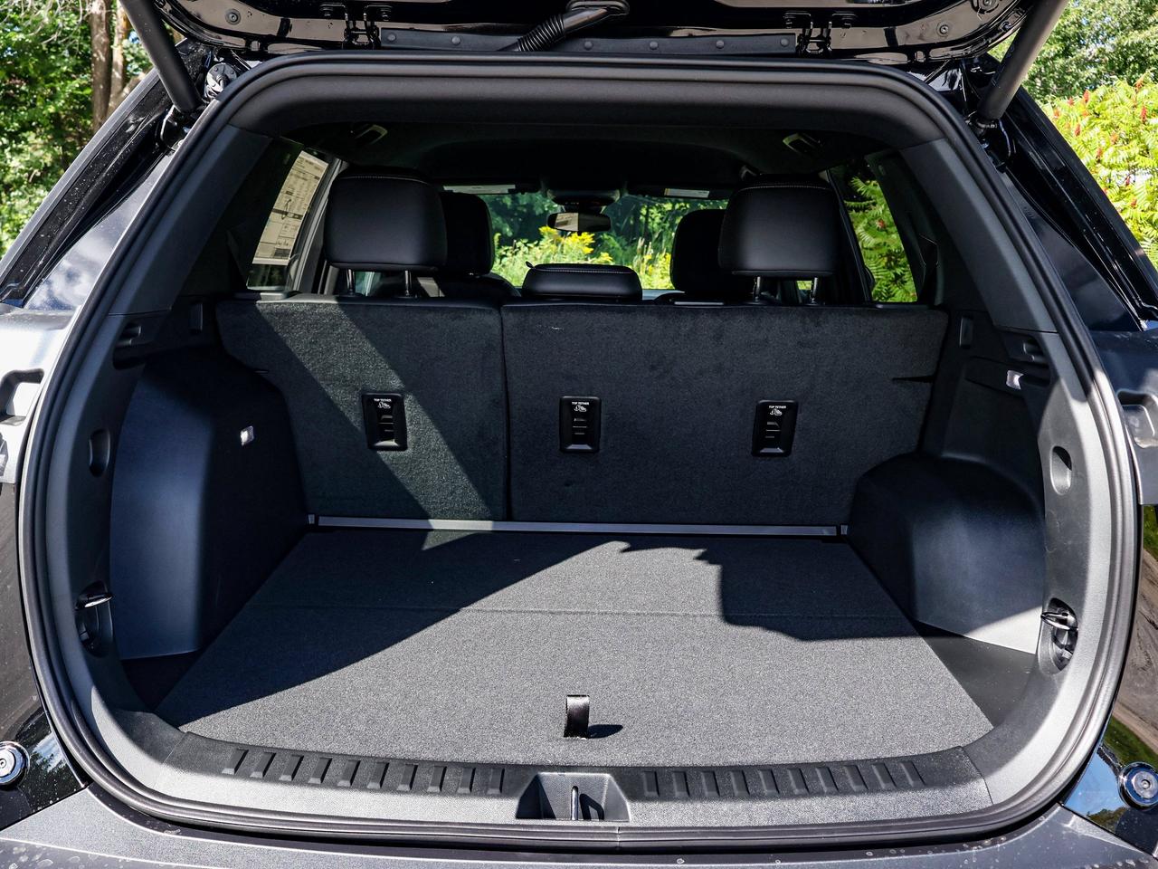 2027 Chevrolet Equinox AWD LT Photo