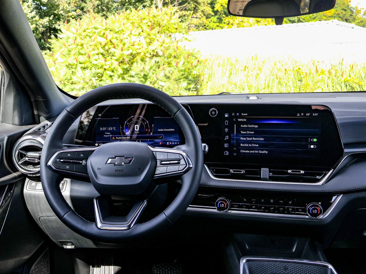 2027 Chevrolet Equinox AWD LT Photo