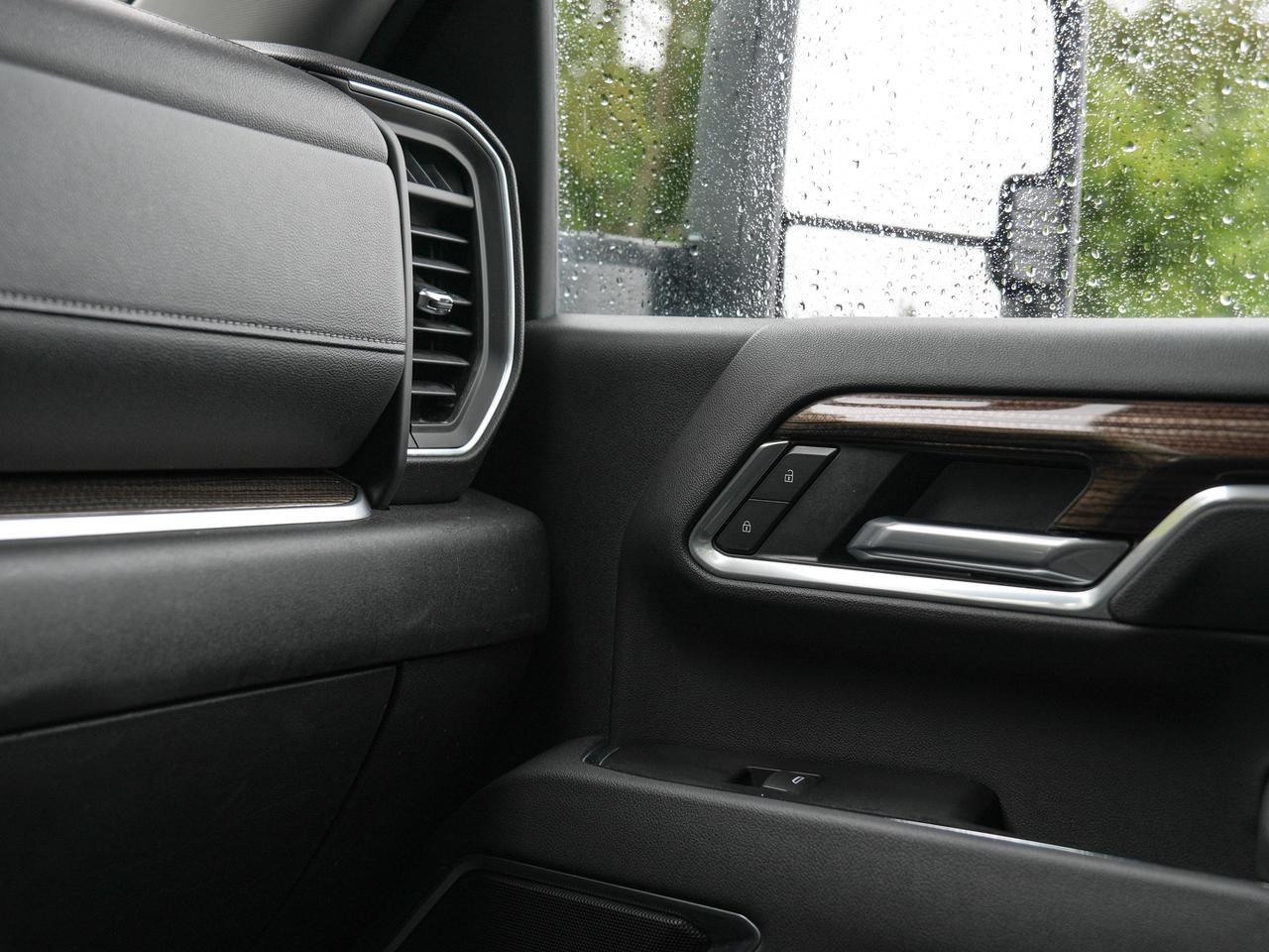 2025 Chevrolet SILVERADO 2500HD LT Photo