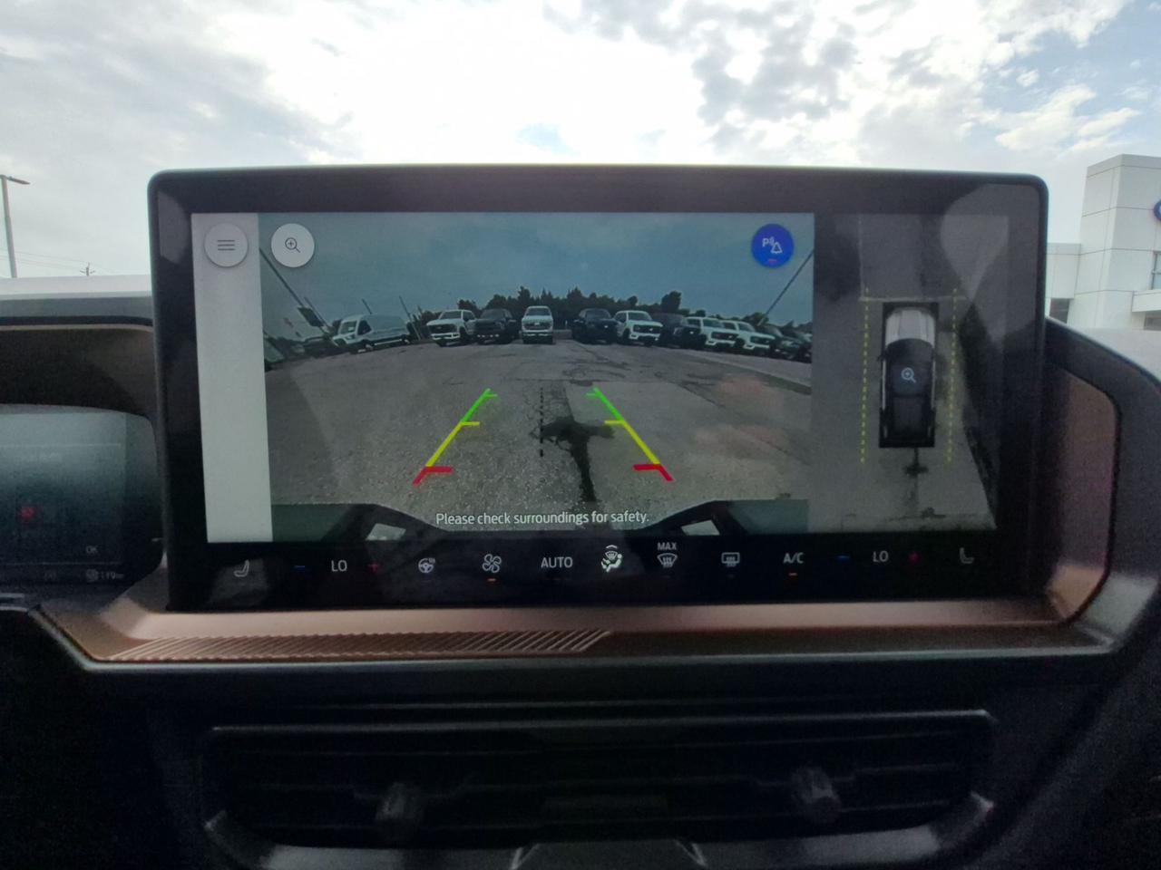 2026 Ford Bronco Sport OUTER BANKS, TECH PKG, MOONROOF, ADAPTIVE CRUISE Photo