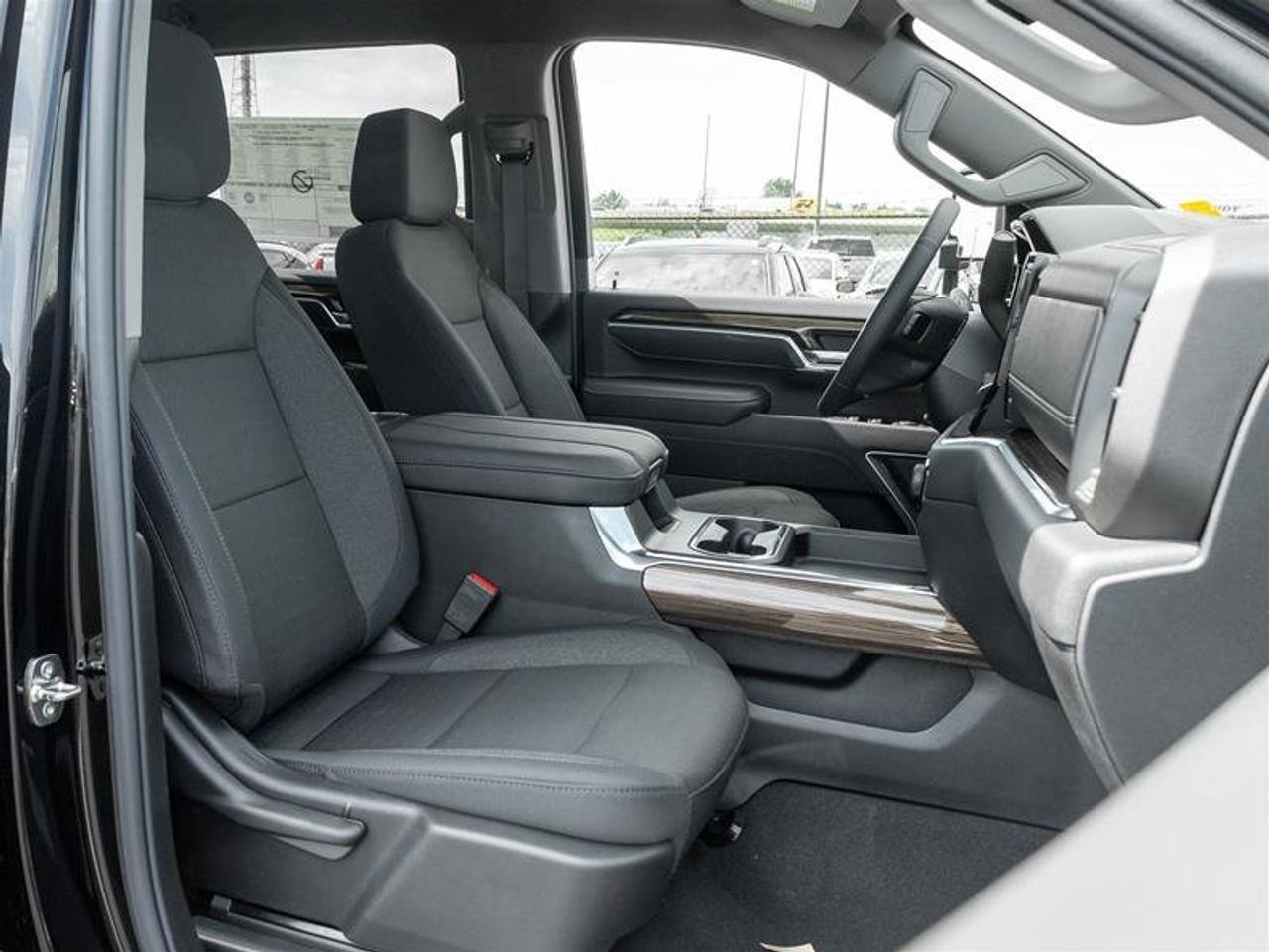 2026 Chevrolet Silverado 2500 HD LT Photo