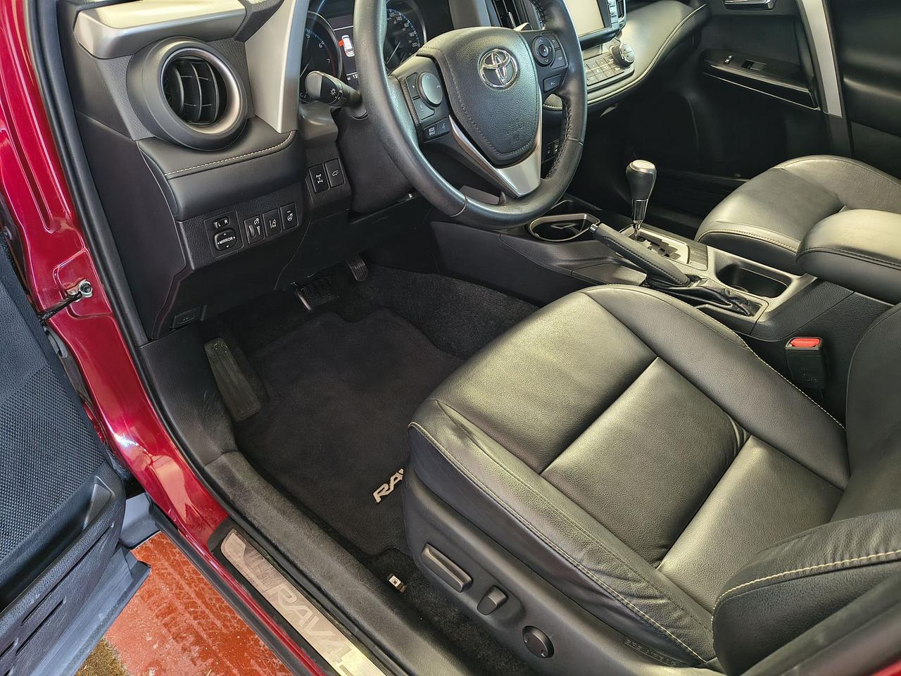 2018 Toyota RAV4 LIMITED  Photo