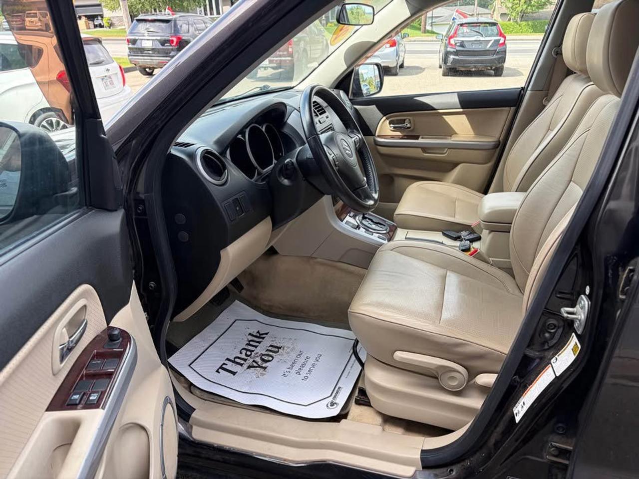 2013 Suzuki Grand Vitara Limited 4WD Photo