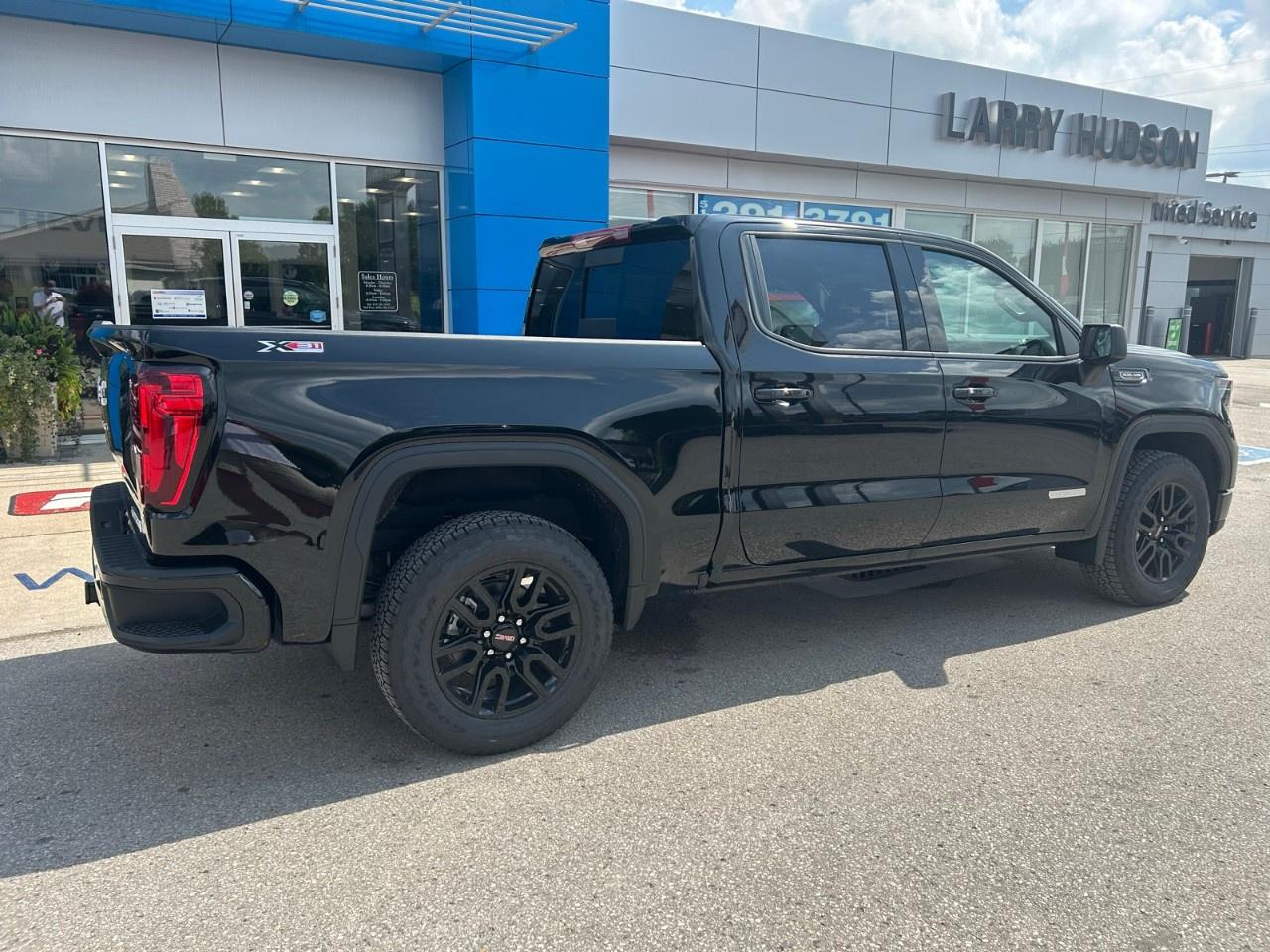 2026 GMC Sierra 1500 Crew Cab Short Box 4-Wheel Drive Elevation Photo