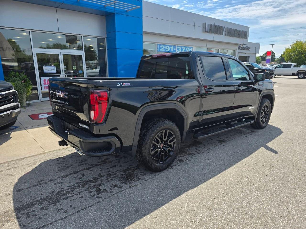 2026 GMC Sierra 1500 Crew Cab Short Box 4-Wheel Drive Elevation Photo