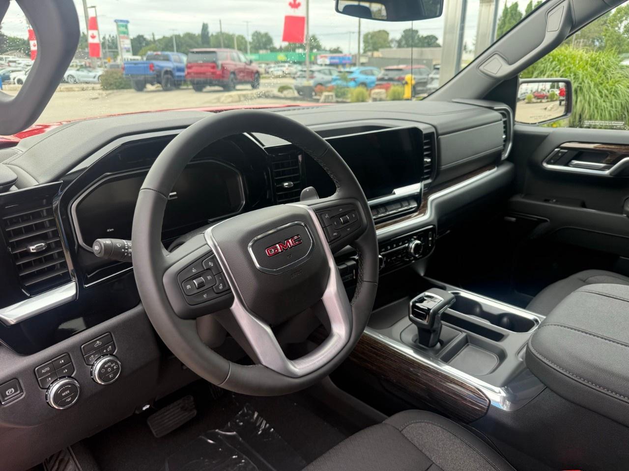 2026 GMC Sierra 1500 Crew Cab Short Box 4-Wheel Drive Elevation Photo