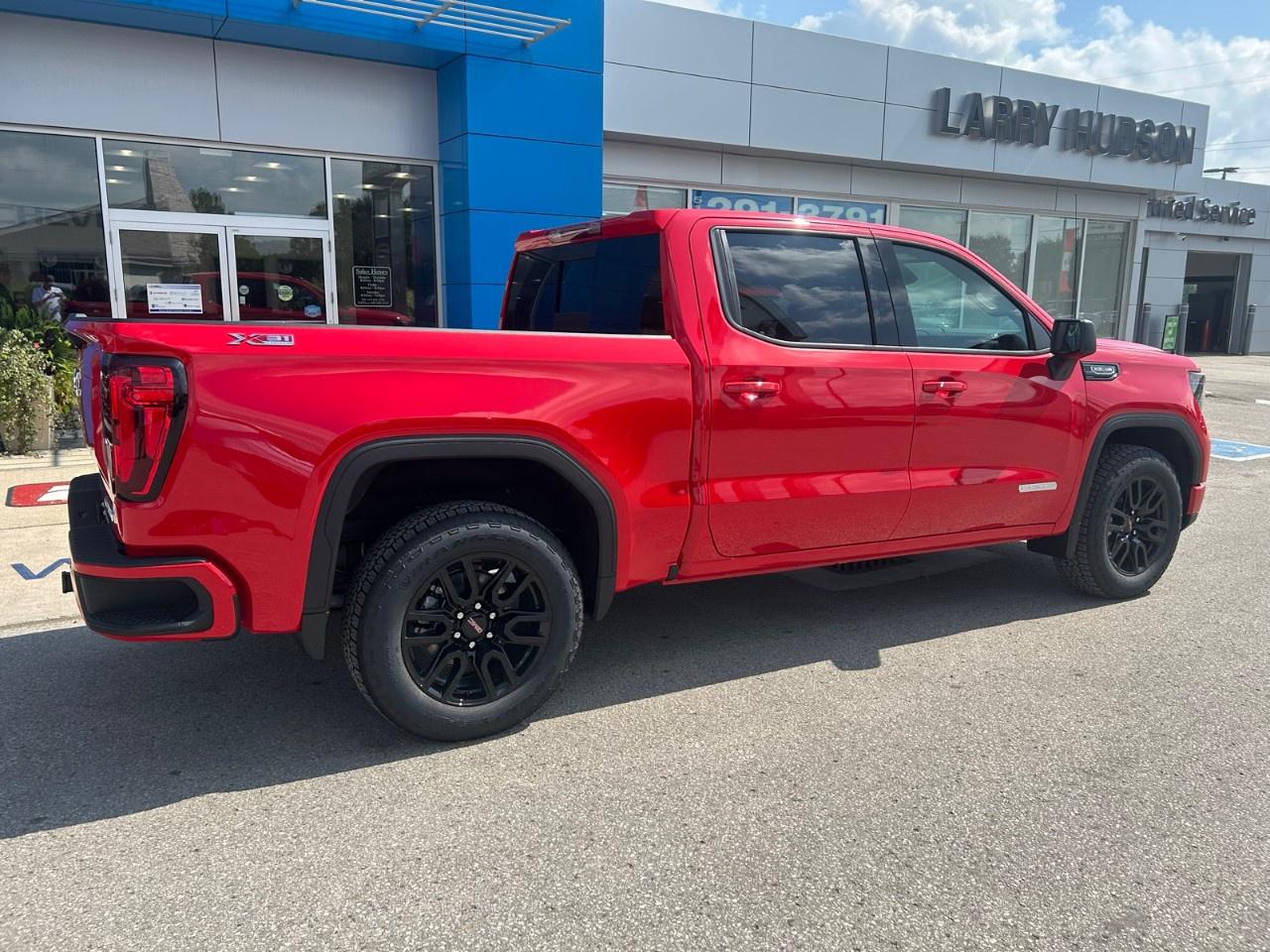 2026 GMC Sierra 1500 Crew Cab Short Box 4-Wheel Drive Elevation Photo