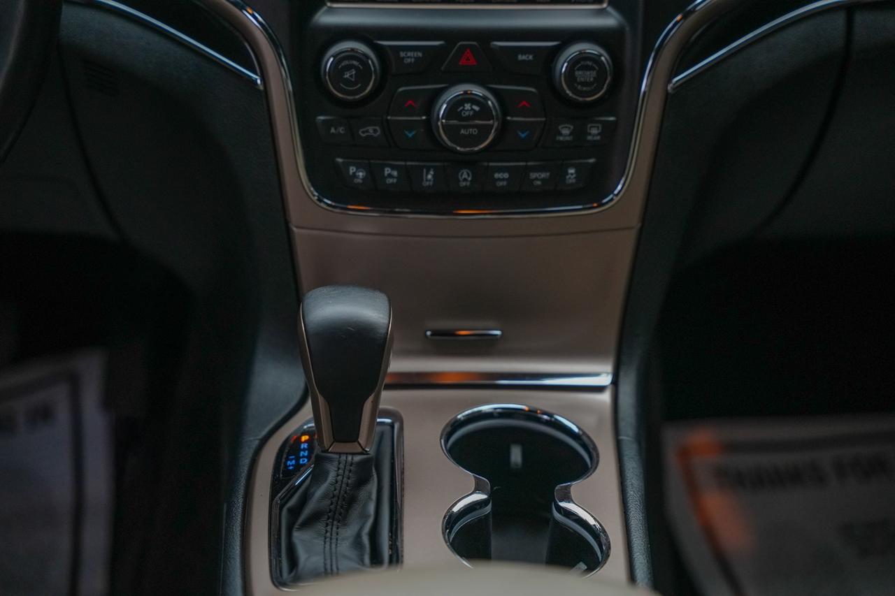 2017 Jeep Grand Cherokee LIMITED 4WD Photo