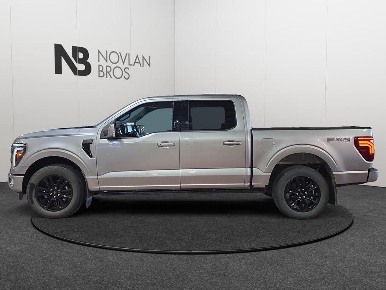 2024 Ford F-150 Platinum Photo1