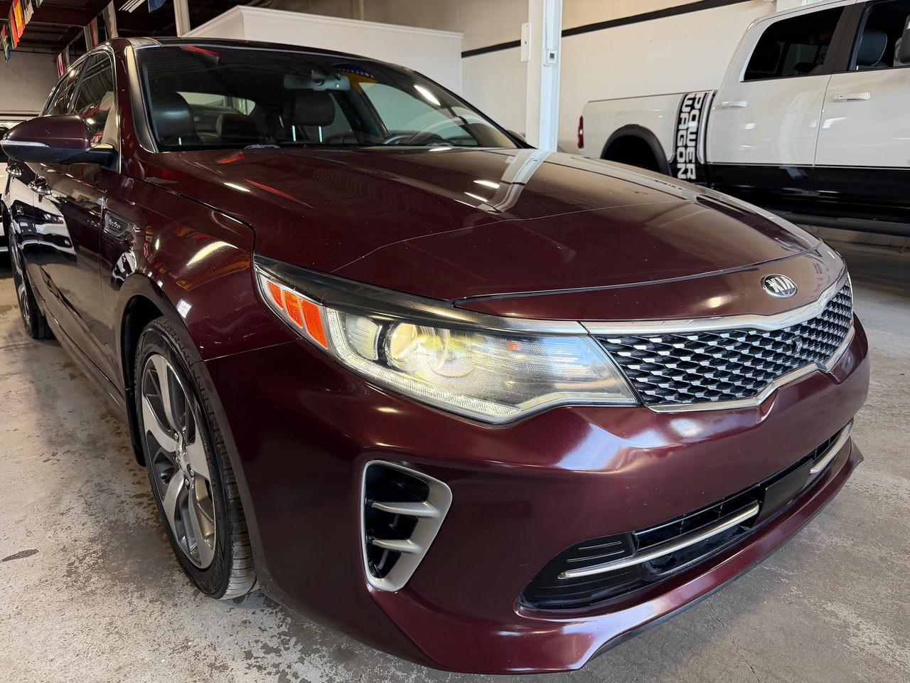 2016 Kia Optima SXL TURBO| PANO SUNROOF| LEATHER| HARMONKARDON Photo2