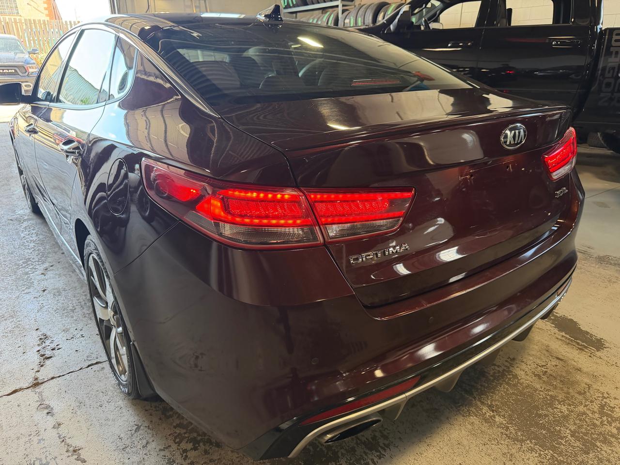 2016 Kia Optima SXL TURBO| PANO SUNROOF| LEATHER| HARMONKARDON Photo