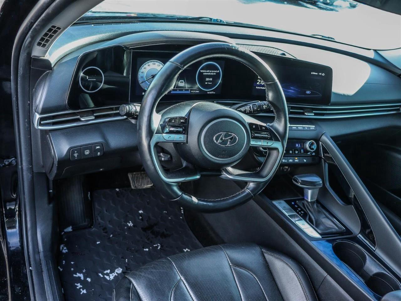 2023 Hyundai Elantra HEV Luxury 4dr Sedan Photo