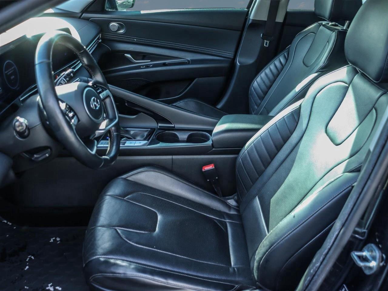 2023 Hyundai Elantra HEV Luxury 4dr Sedan Photo
