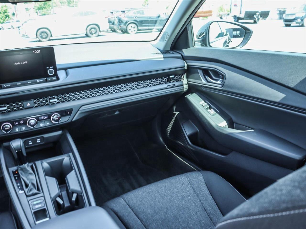 2024 Honda Accord EX 4DR SEDAN Photo