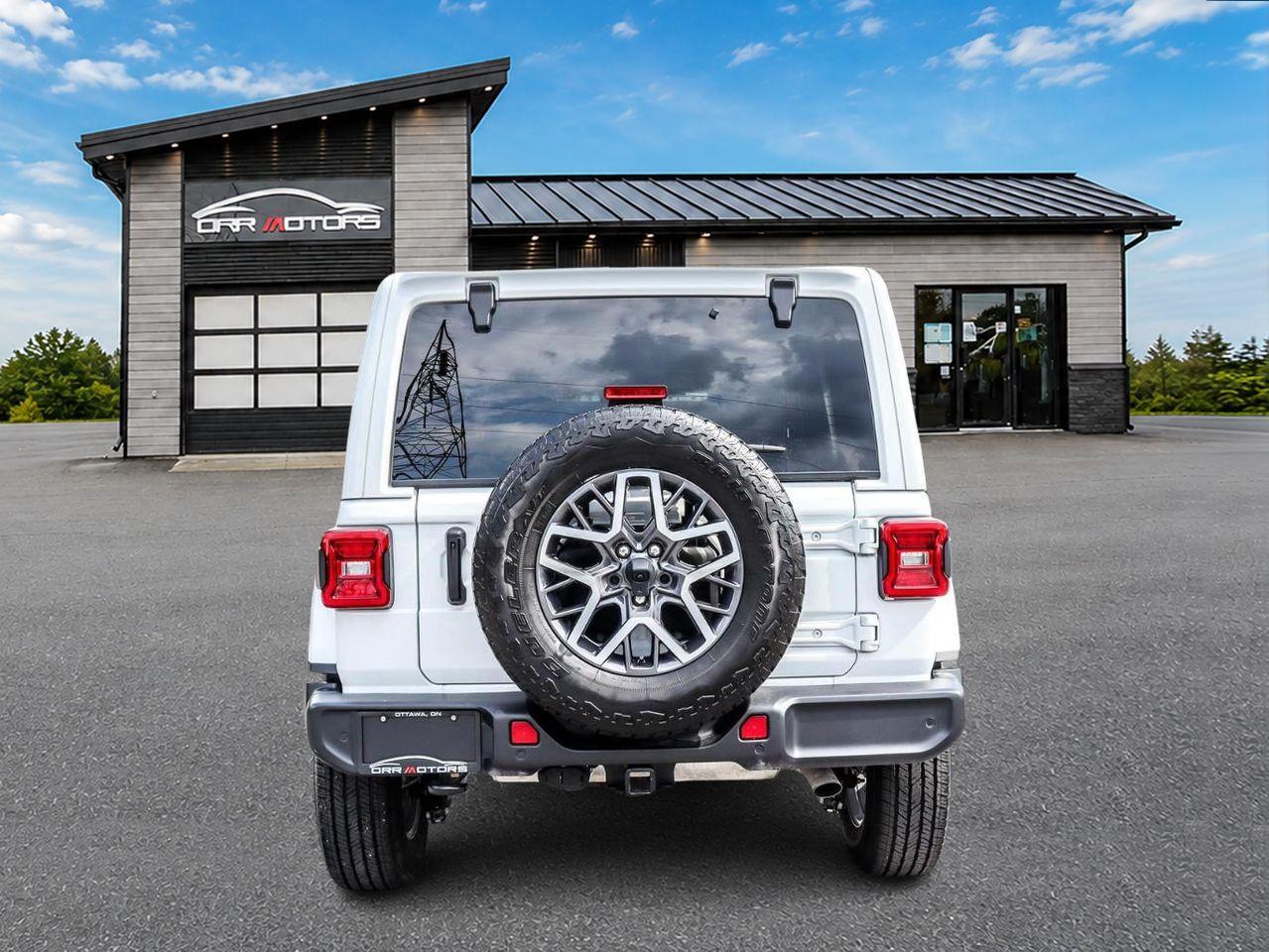 2024 Jeep Wrangler SAHARA 4DR 4X4 Photo