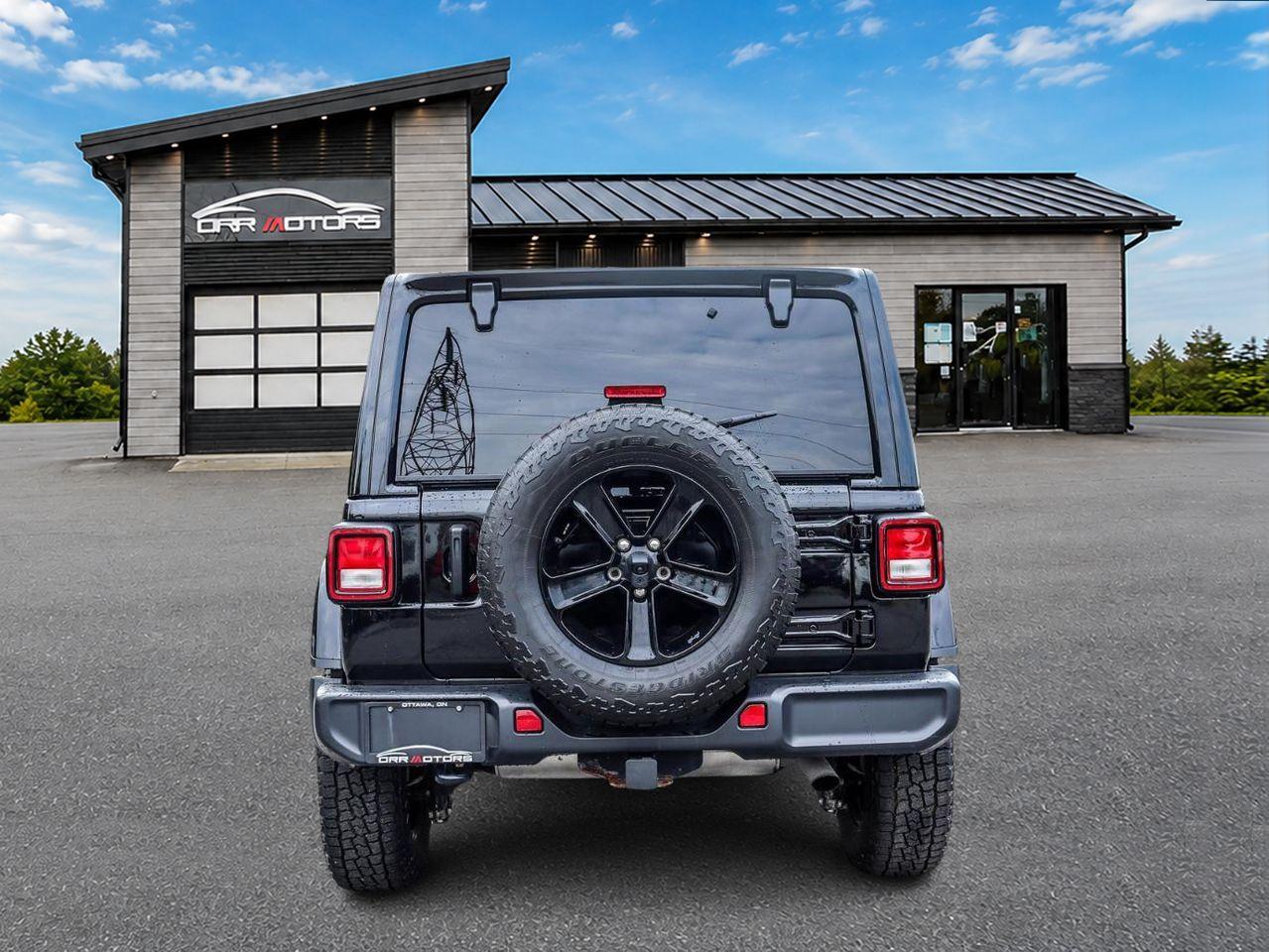 2021 Jeep WRANGLER UNLIMITED Sahara 4dr 4x4 Photo3