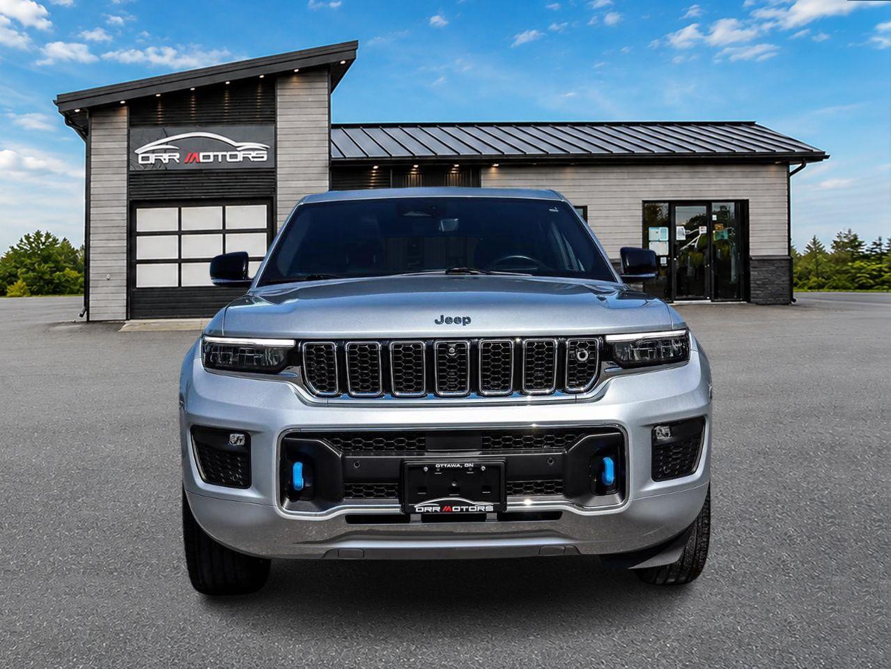 2023 Jeep Grand Cherokee 4xe Overland 4dr 4x4 Photo5