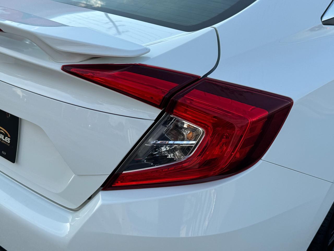 2016 Honda Civic LX+CLEAN CARFAX+ApplePlay+A/C Photo