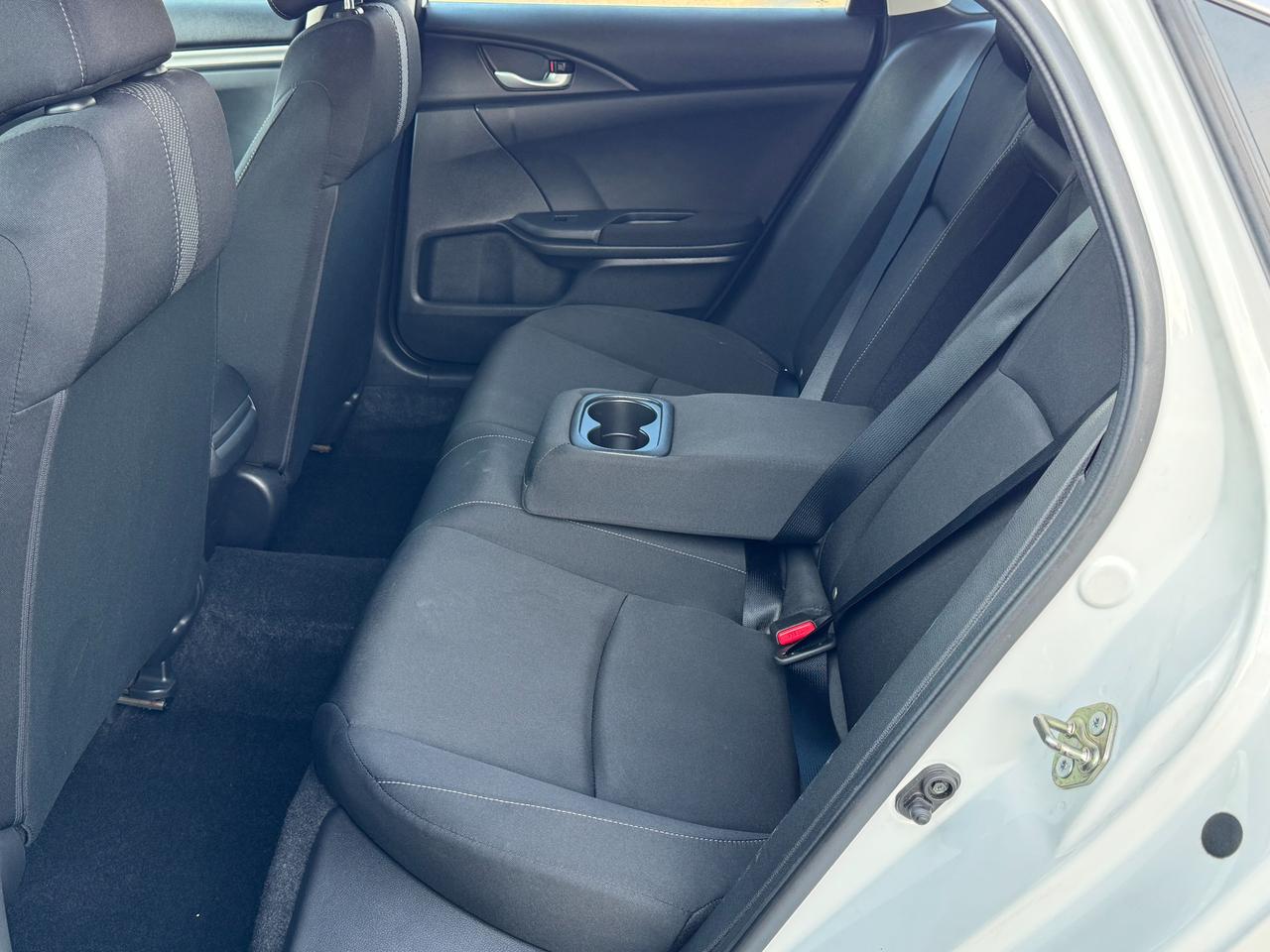 2016 Honda Civic LX+CLEAN CARFAX+ApplePlay+A/C Photo