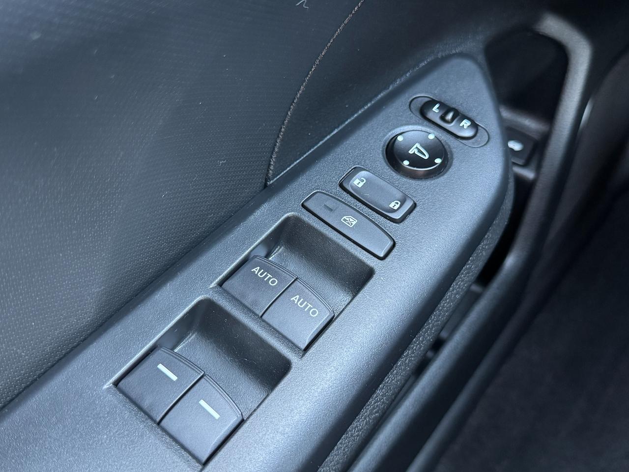 2016 Honda Civic LX+CLEAN CARFAX+ApplePlay+A/C Photo
