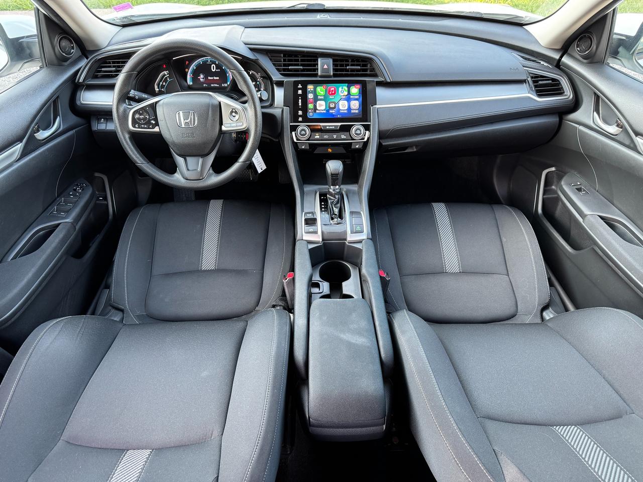 2016 Honda Civic LX+CLEAN CARFAX+ApplePlay+A/C Photo1