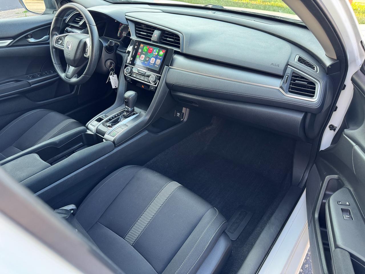 2016 Honda Civic LX+CLEAN CARFAX+ApplePlay+A/C Photo