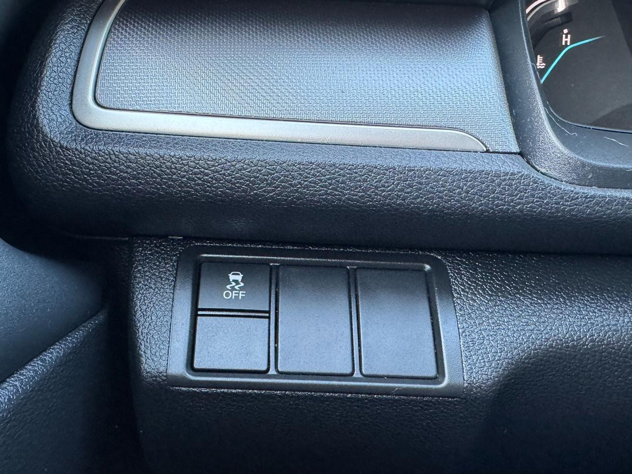 2016 Honda Civic LX+CLEAN CARFAX+ApplePlay+A/C Photo