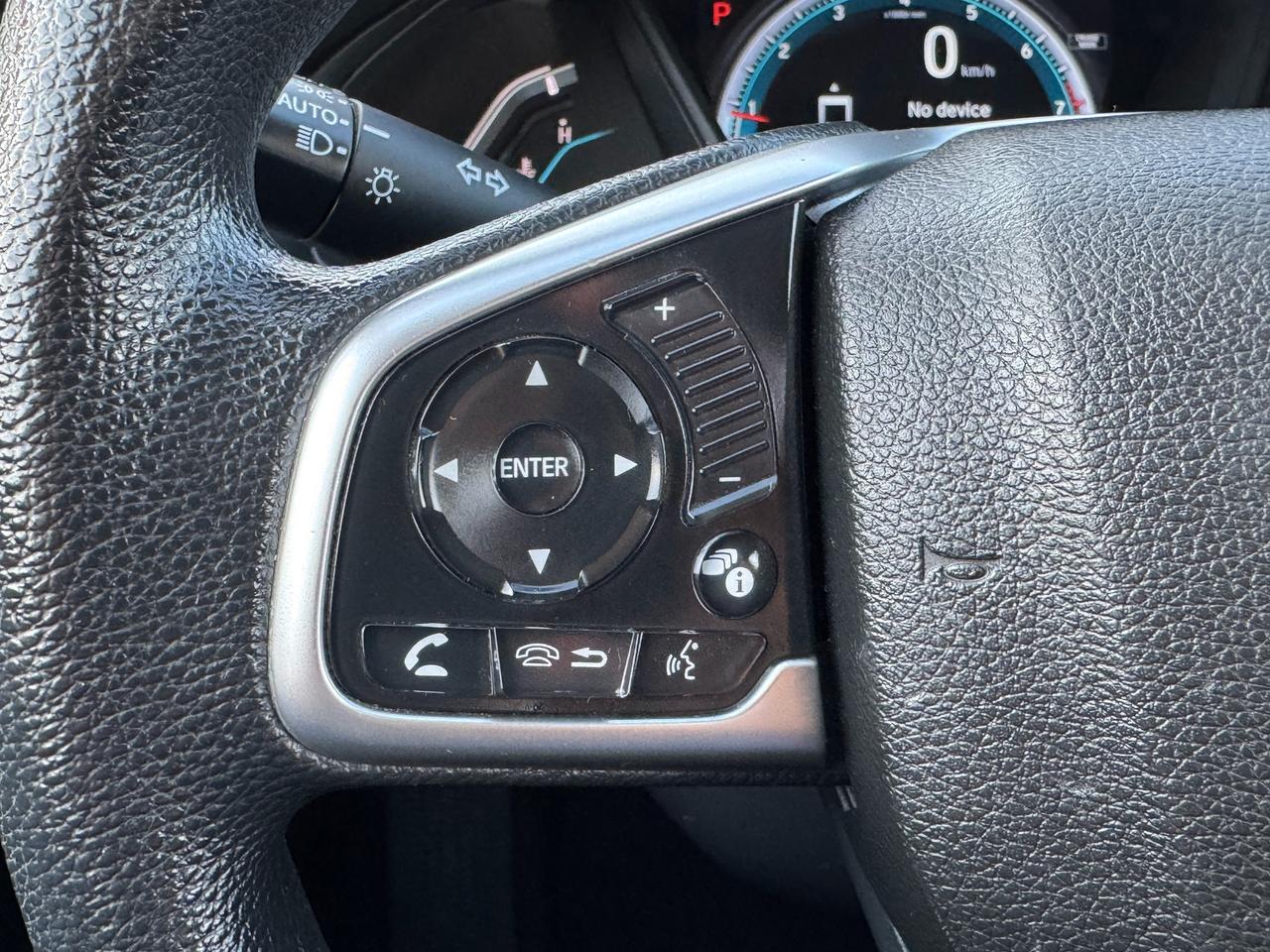 2016 Honda Civic LX+CLEAN CARFAX+ApplePlay+A/C Photo