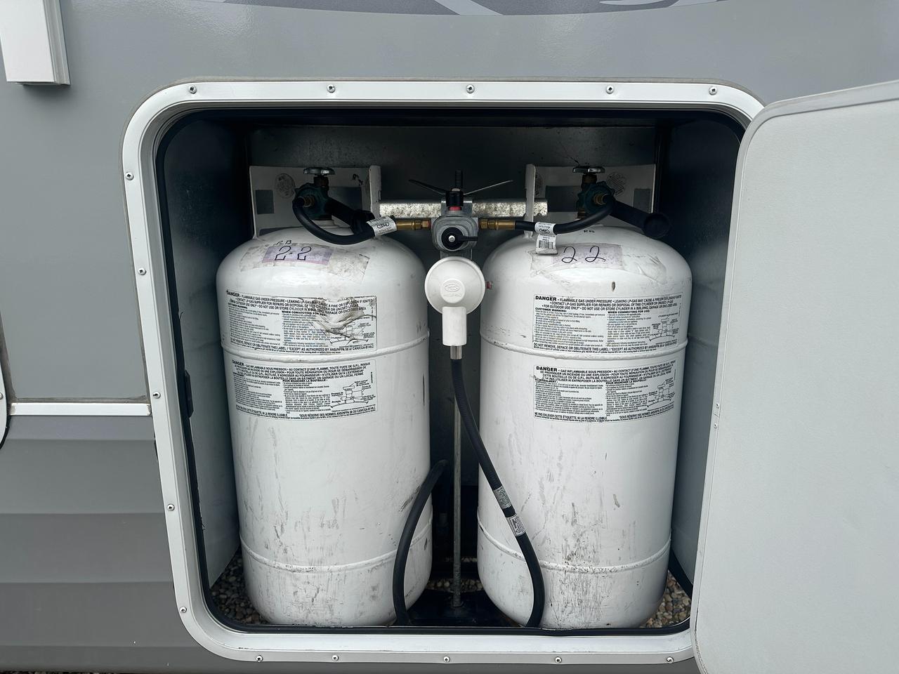 2020 Arctic Fox Grande Ronde 27-5L 