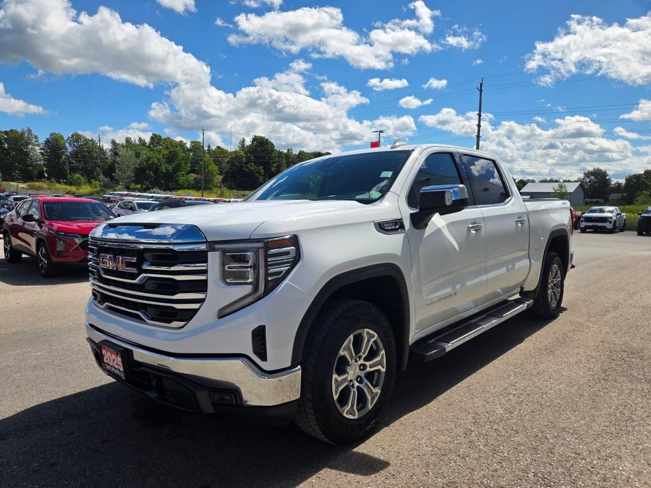 2025 GMC Sierra 1500 Crew Cab Short Box 4-Wheel Drive SLT Photo