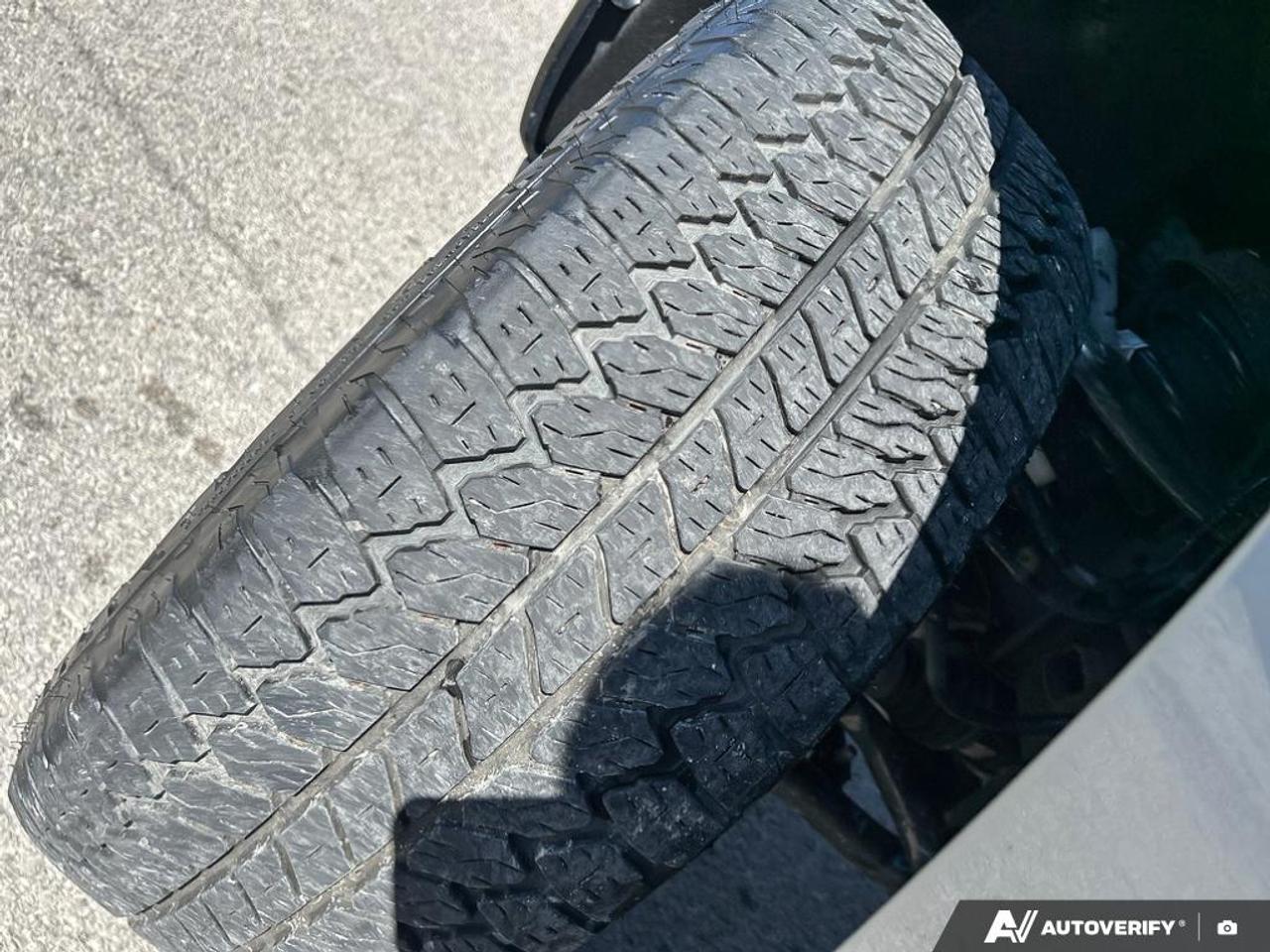 2024 Chevrolet Silverado 1500 LT Trail Boss POWER SUNROOF | TRAILBOSS PREMIUM PKG | DARK ESSEN Photo