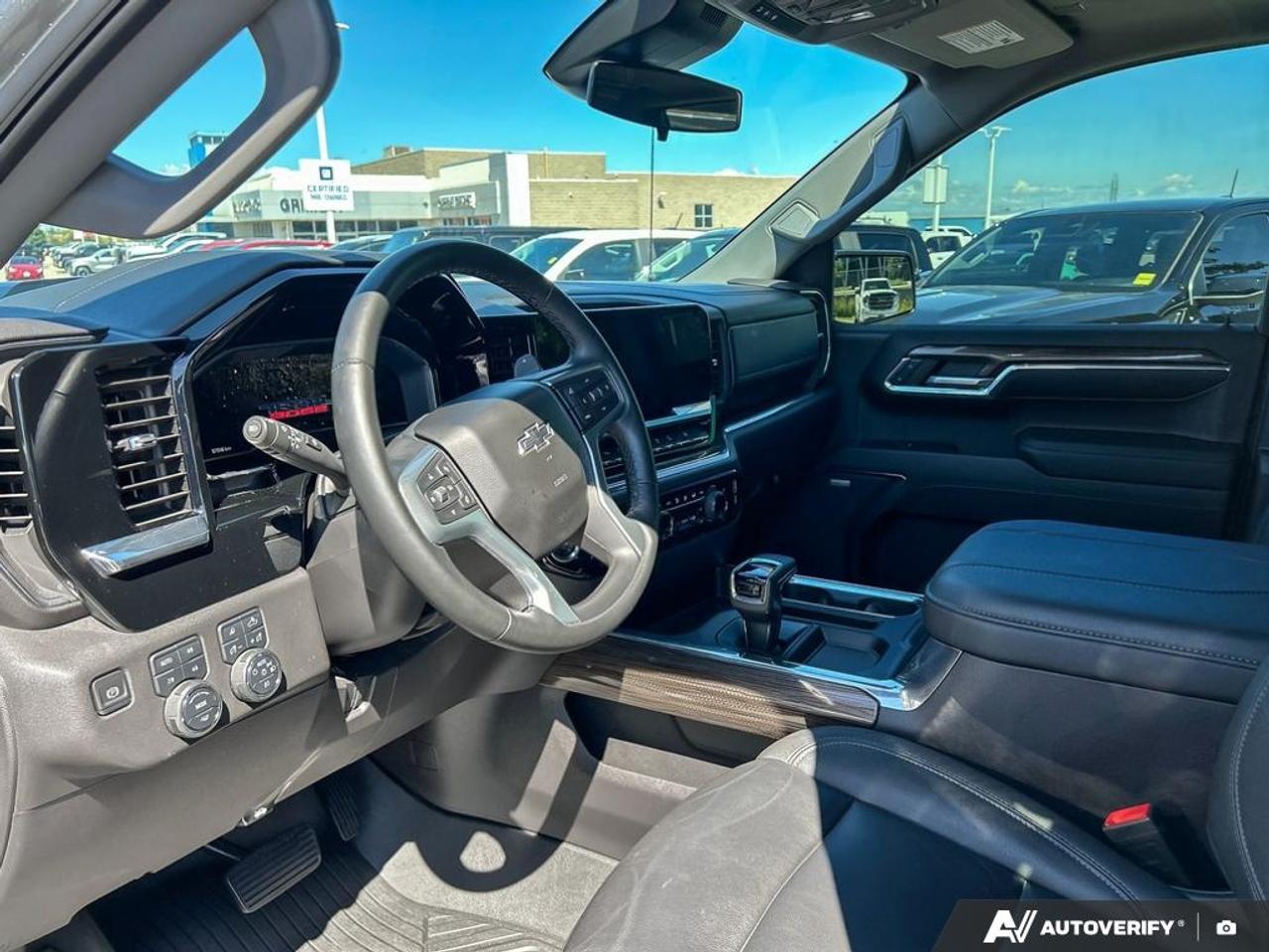 2024 Chevrolet Silverado 1500 LT Trail Boss POWER SUNROOF | TRAILBOSS PREMIUM PKG | DARK ESSEN Photo