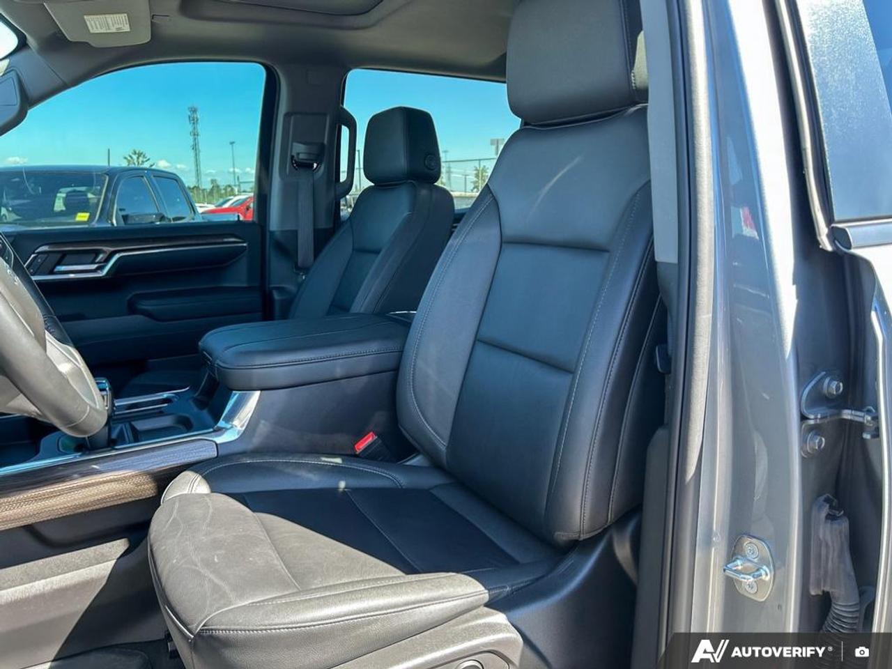 2024 Chevrolet Silverado 1500 LT Trail Boss POWER SUNROOF | TRAILBOSS PREMIUM PKG | DARK ESSEN Photo