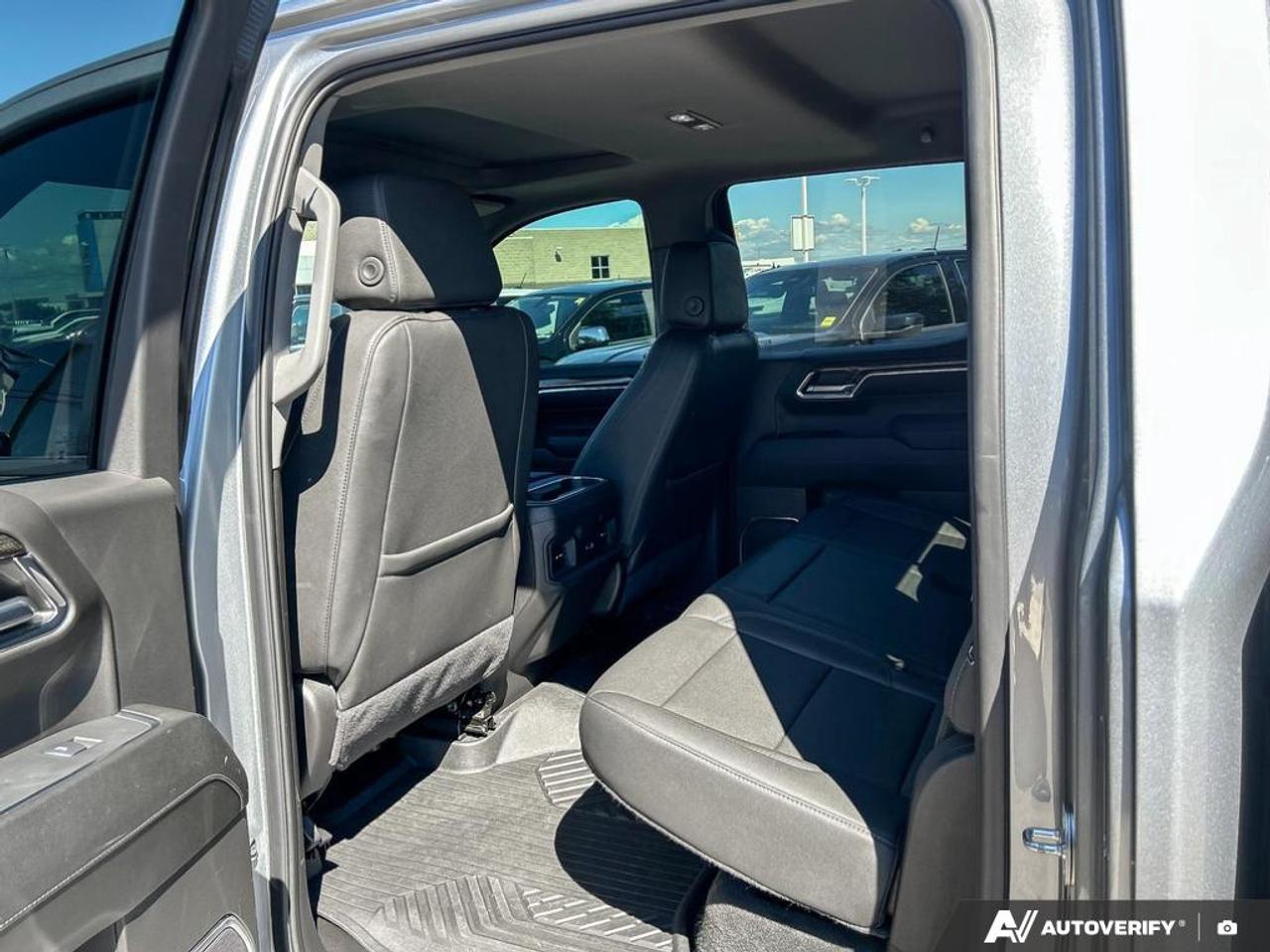 2024 Chevrolet Silverado 1500 LT Trail Boss POWER SUNROOF | TRAILBOSS PREMIUM PKG | DARK ESSEN Photo