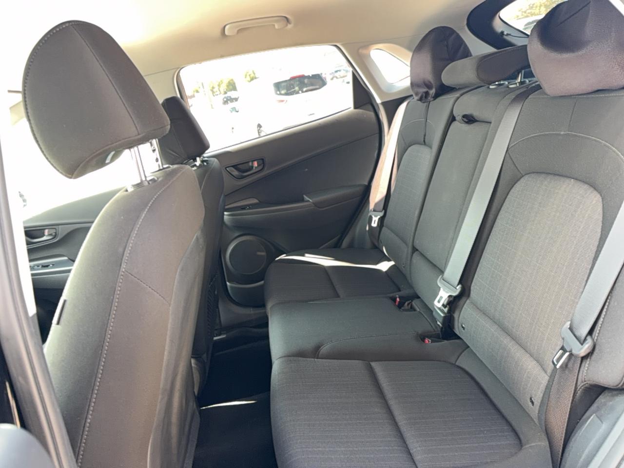 2022 Hyundai KONA Preferred Photo4